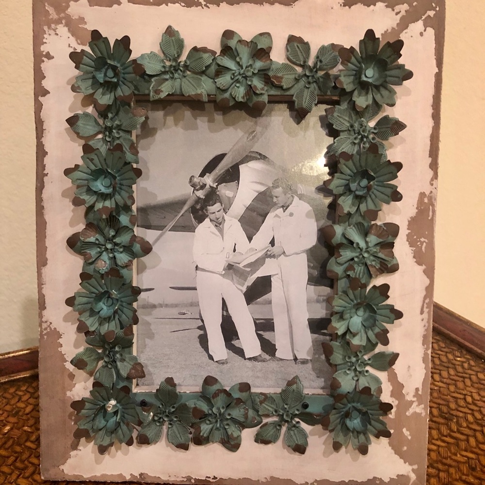 Rustic Picture Frame. Size 5x7